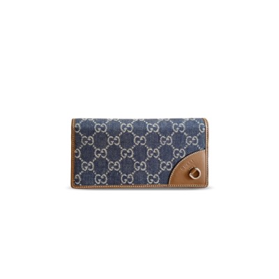 GUCCI GG EMBLEM CONTINENTAL WALLET 821802 (19*11cm) GUCCI GG EMBLEM CONTINENTAL WALLET 821802 (19*11cm)